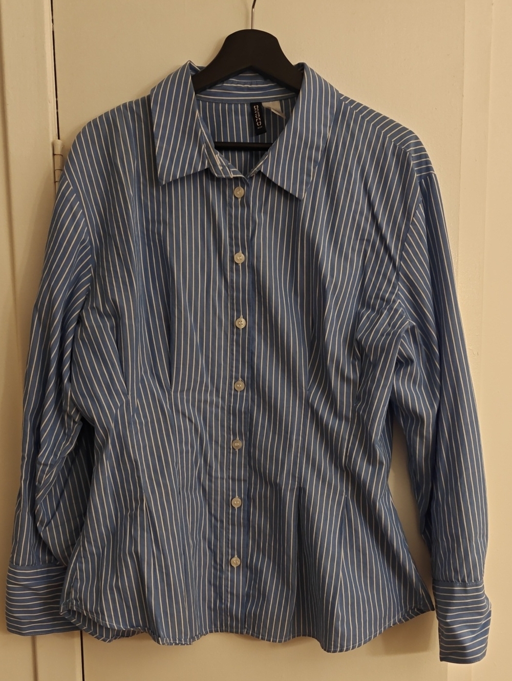 H&M Blue and White Vertical Stripe Dress Shirt